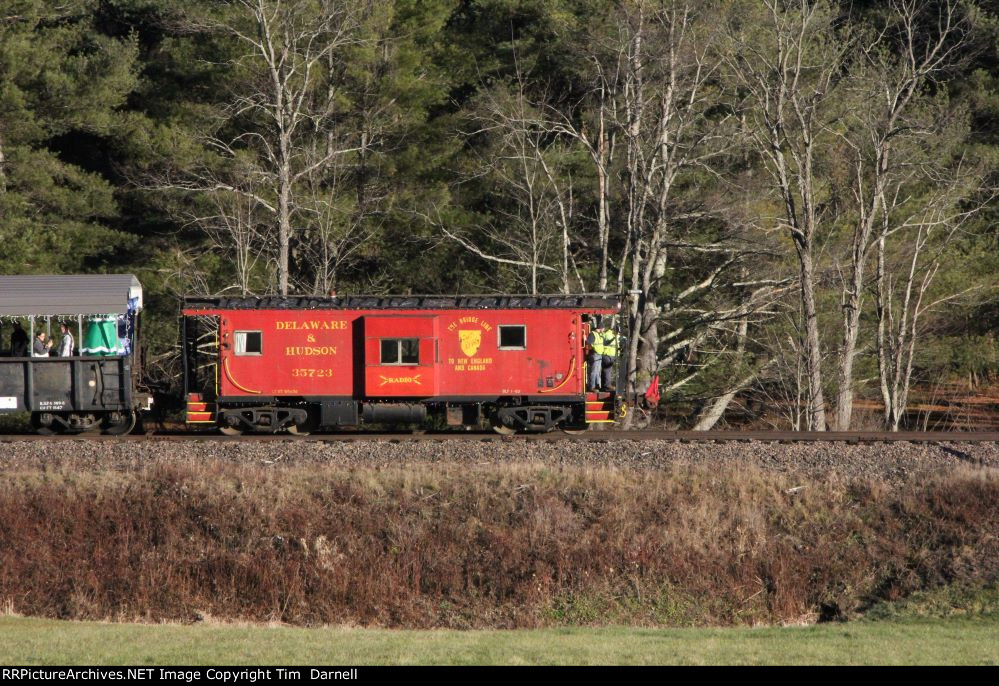 DH 35723 brings up the rear